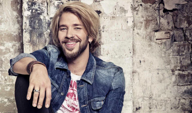 tal ofarim